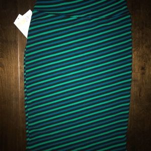 LuLaRoe XS Striped Cassie NWT